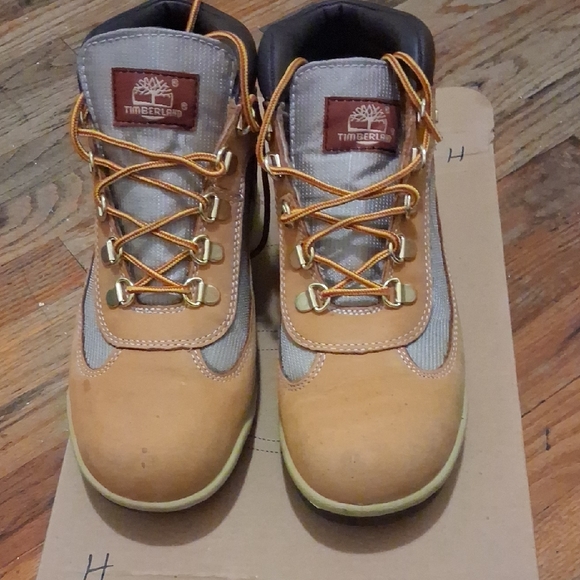 Timberland Wheat Leather Boots - Picture 1 of 7